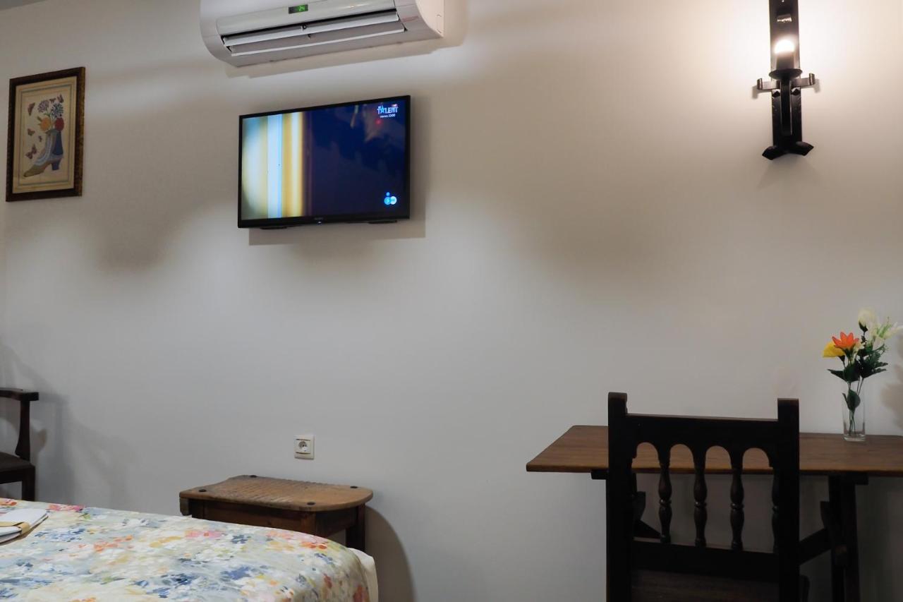 Posada Y Apartamentos Trebuesto De Guriezo Extérieur photo