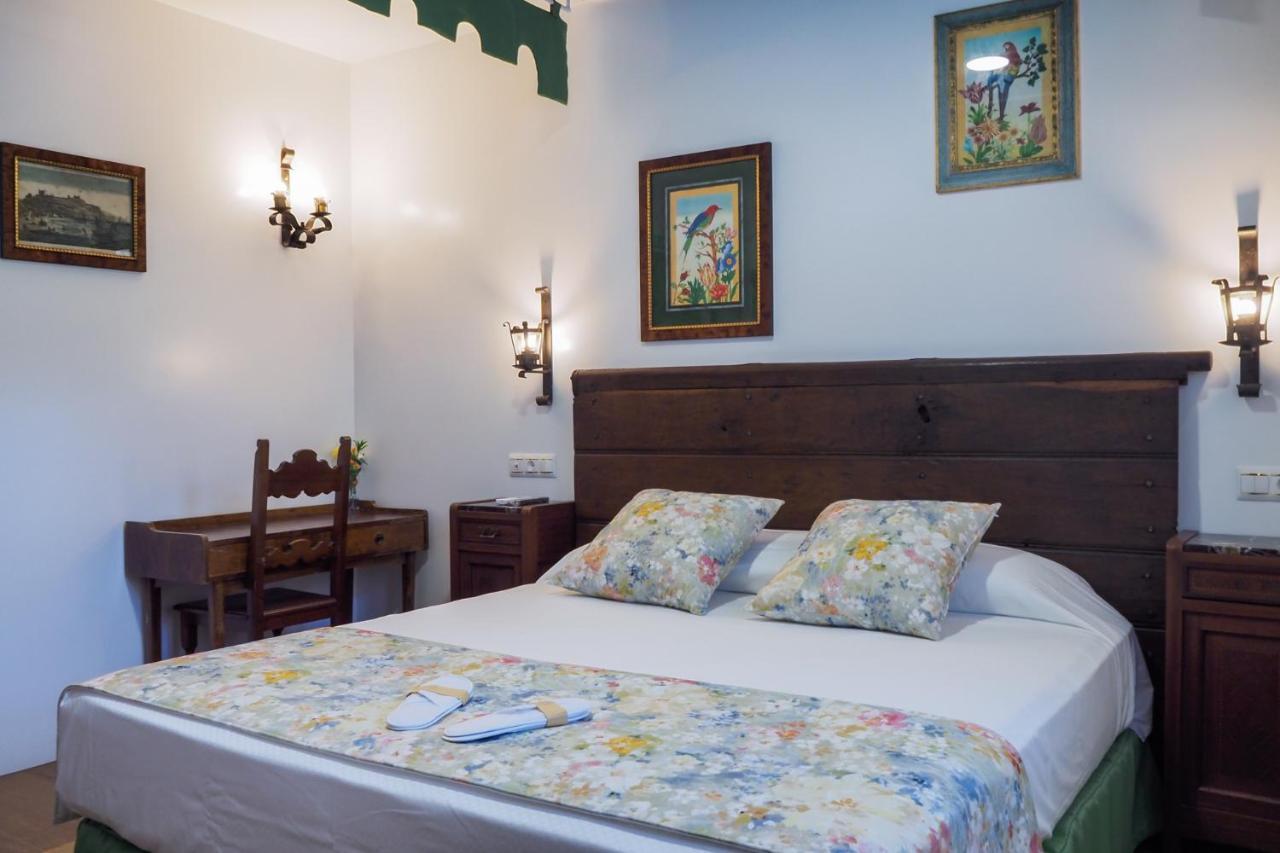 Posada Y Apartamentos Trebuesto De Guriezo Extérieur photo