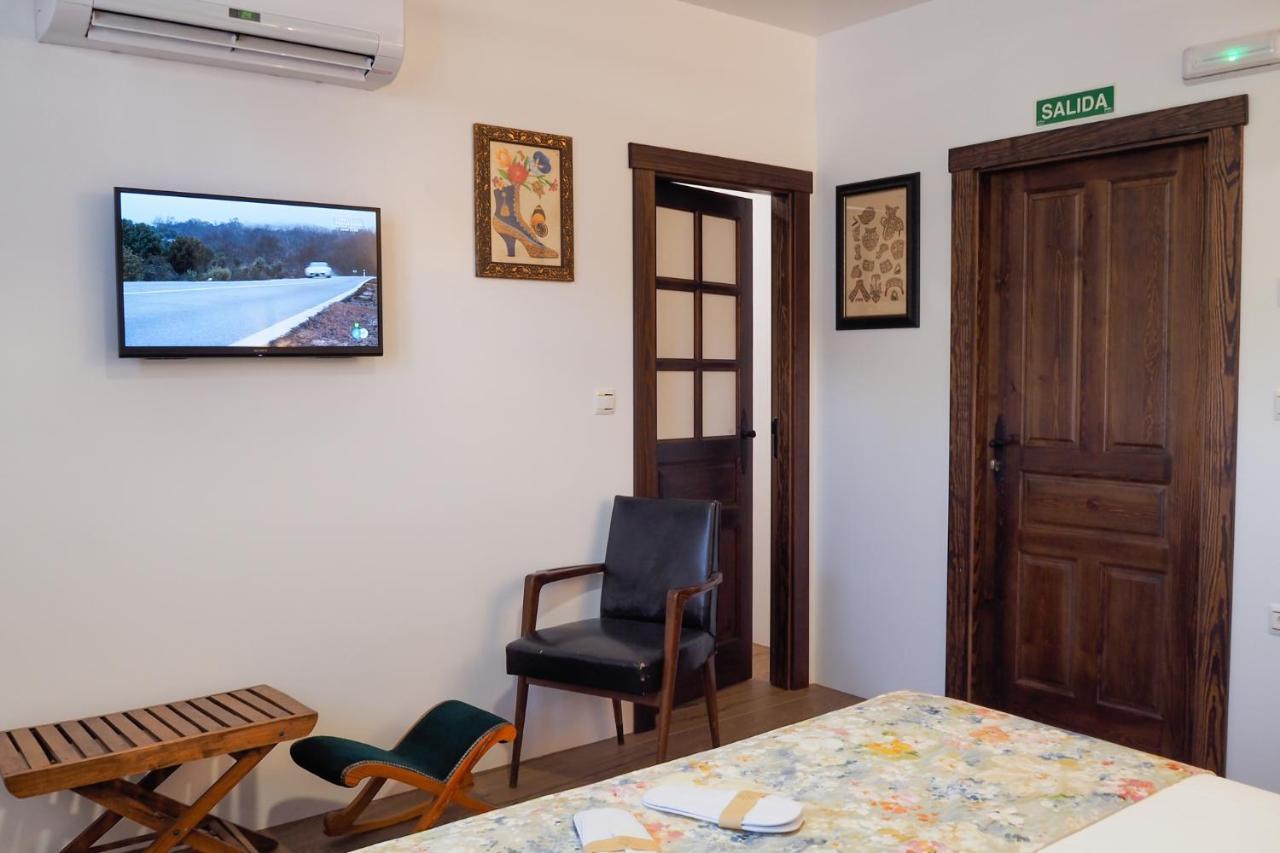 Posada Y Apartamentos Trebuesto De Guriezo Extérieur photo