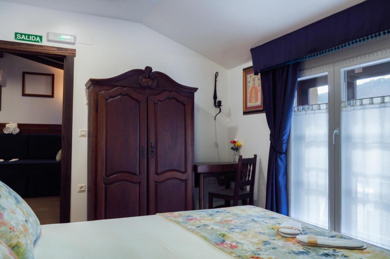 Posada Y Apartamentos Trebuesto De Guriezo Extérieur photo