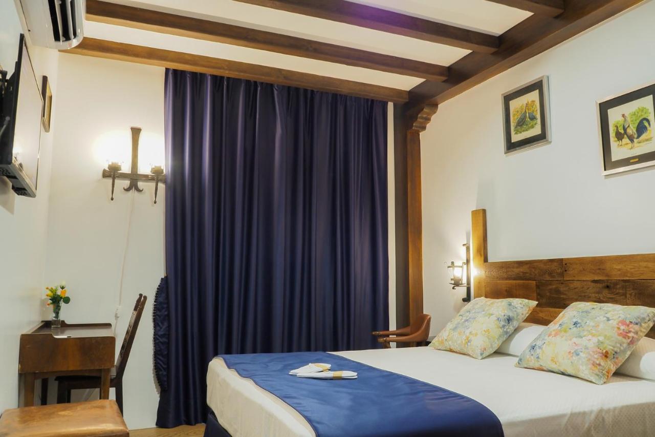 Posada Y Apartamentos Trebuesto De Guriezo Extérieur photo