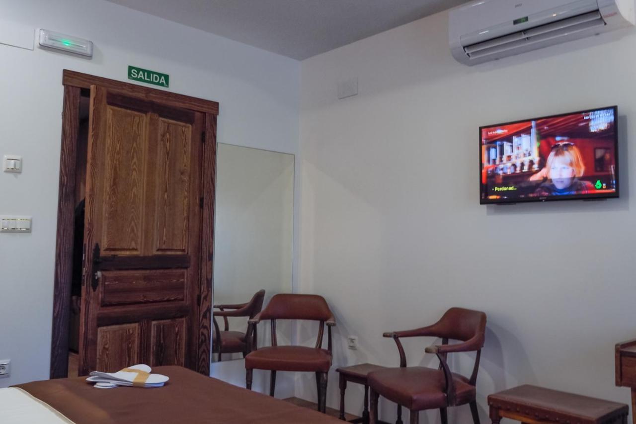 Posada Y Apartamentos Trebuesto De Guriezo Extérieur photo